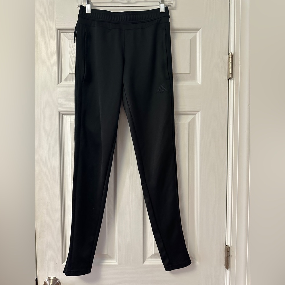 Adidas athletic climacool joggers pants. Women’s Size XSmall black